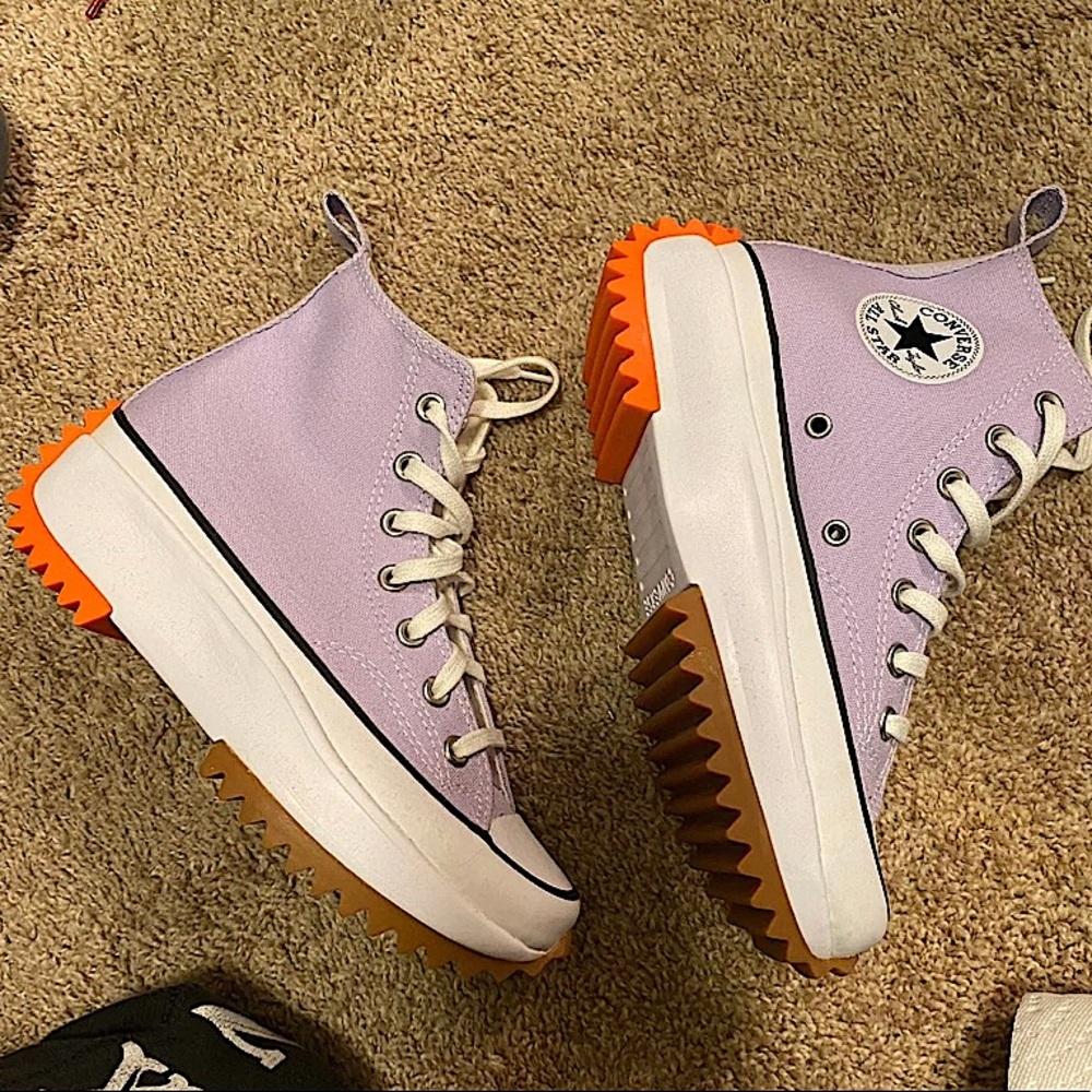 Converse Run Star Hike